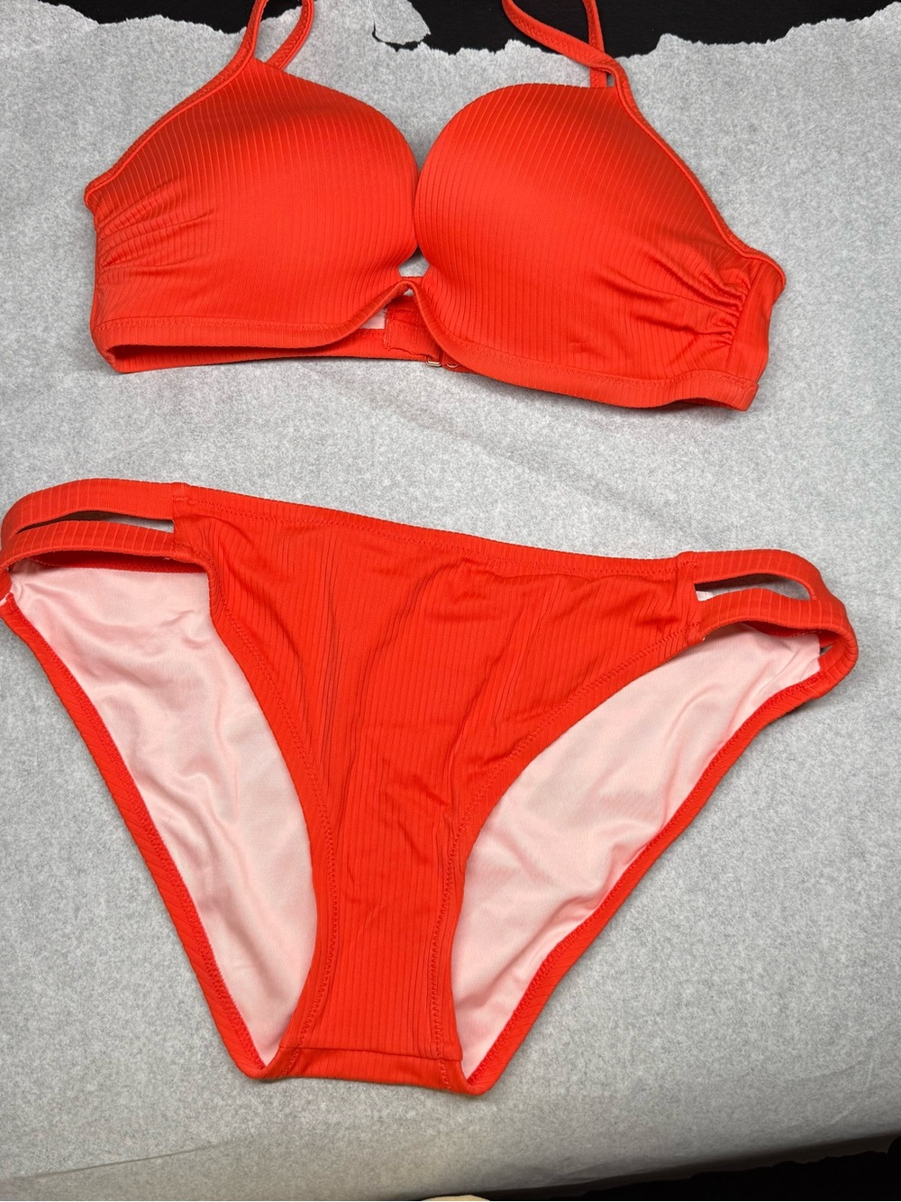 Shade & Shore Bright Red Ribbed Bikini Set